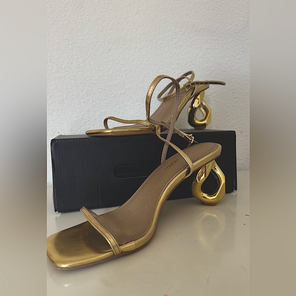 Fashion Nova Gold Stiletto Heels with Ankle Strap